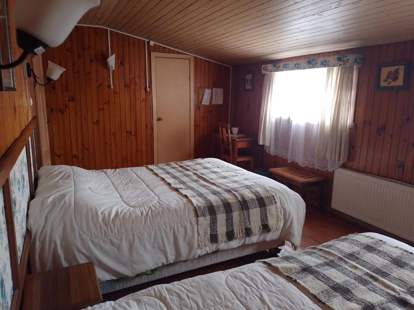 La Posada Del Colono Puerto Clocker Екстериор снимка